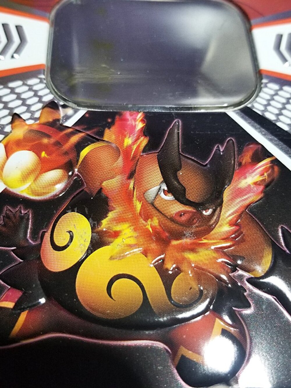 Pokemon Emboar Collector Tin Black/White 2013 Empty Metal Storage Case Nintendo - Picture 4 of 12